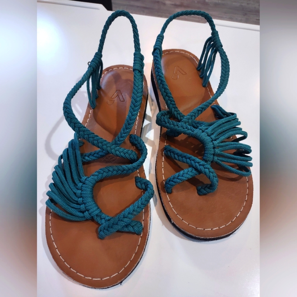 Vines Islandwear Sandals